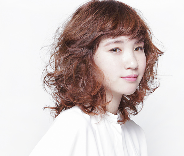 ミディアムヘアスタイル 19