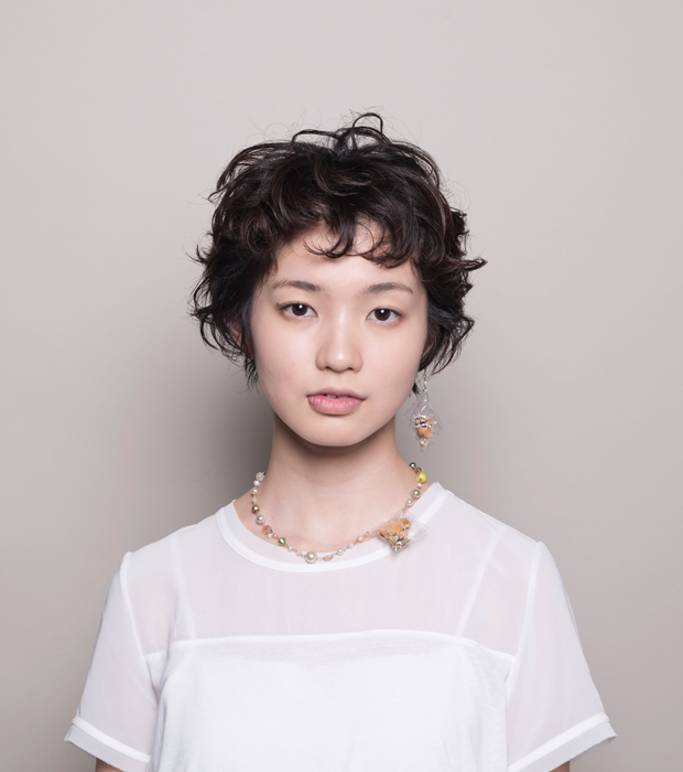髪型　ヘアカタログ