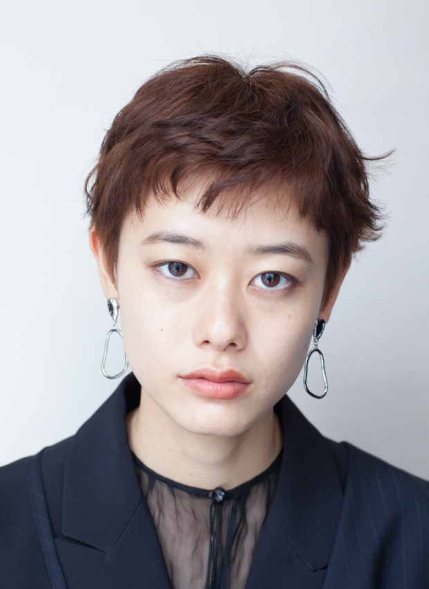 髪型　ヘアカタログ