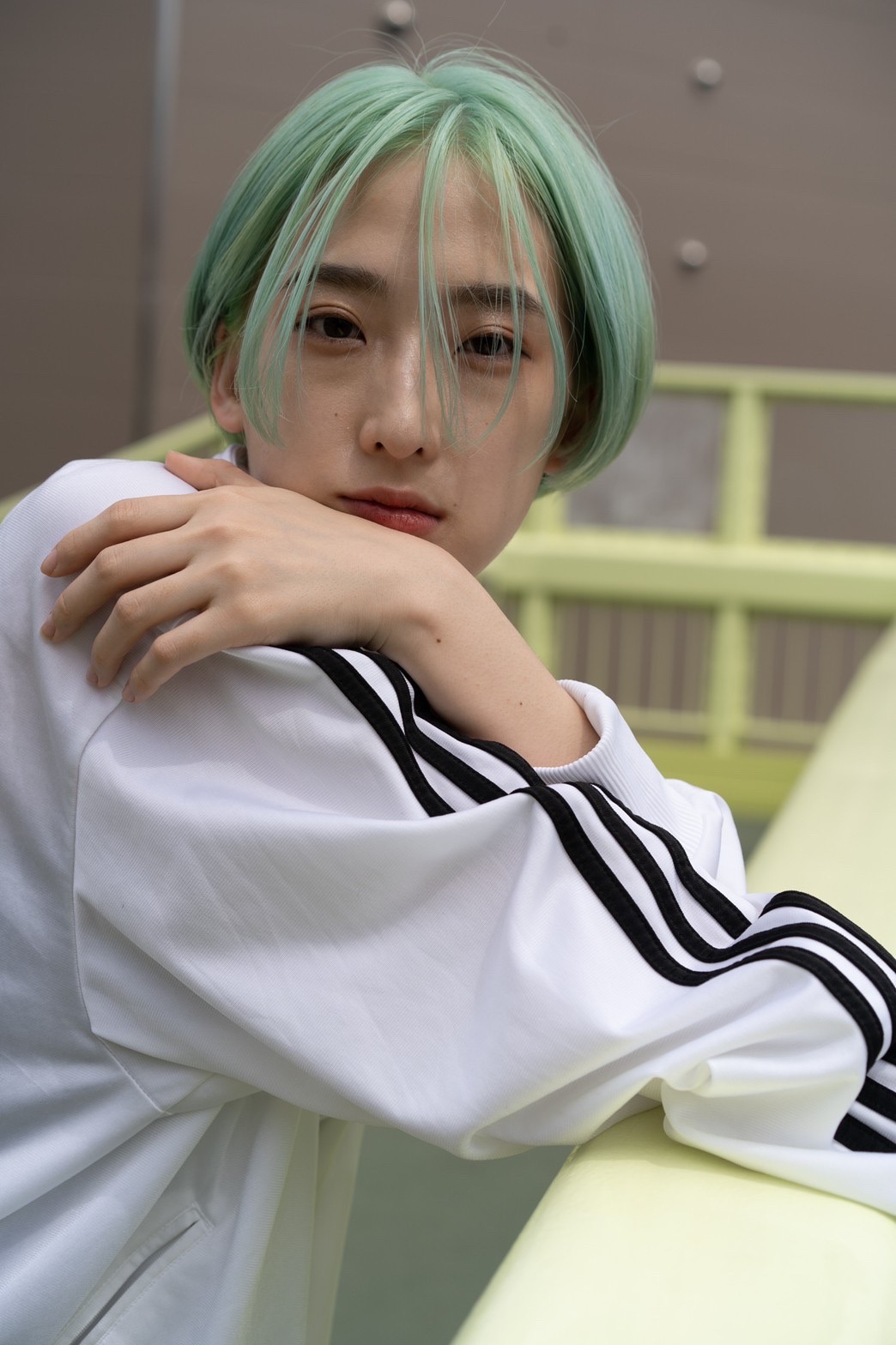 　SHORT