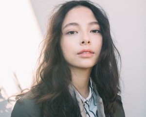 ウェービーロング ヘアスタイル検索結果 Haircatalog Jp ヘアカタログ Jp つぎのわたし選び